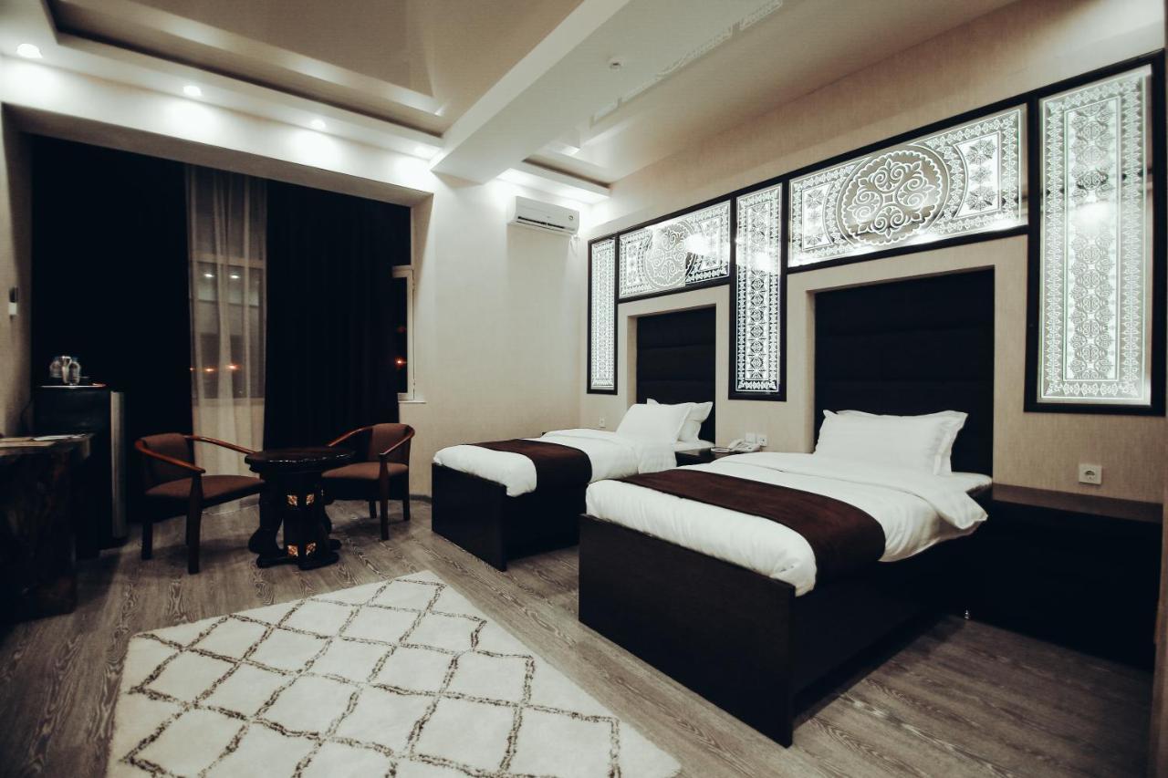 Safir Business Hotel O Душанбе Экстерьер фото